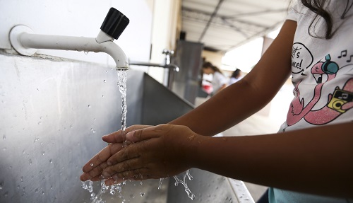 Por causa de água alterada, Embasa reduz fornecimento em Simões Filho, Camaçari e outras 76 cidades baianas