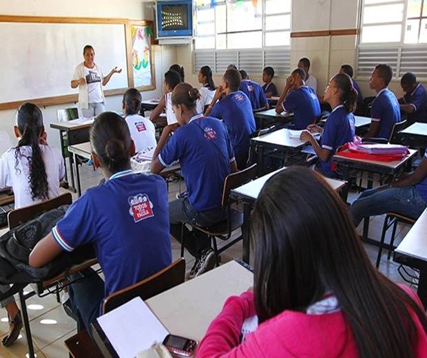 Decreto que proíbe aulas na Bahia é prorrogado até dezembro