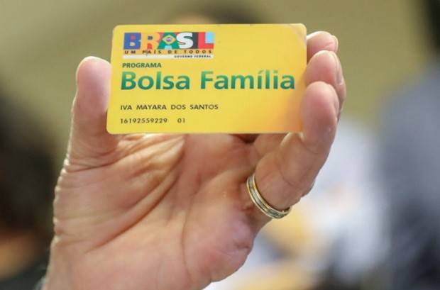 Governo libera R$ 186 reais para quem recebe Bolsa Família em maio; Saiba o dia que você vai receber