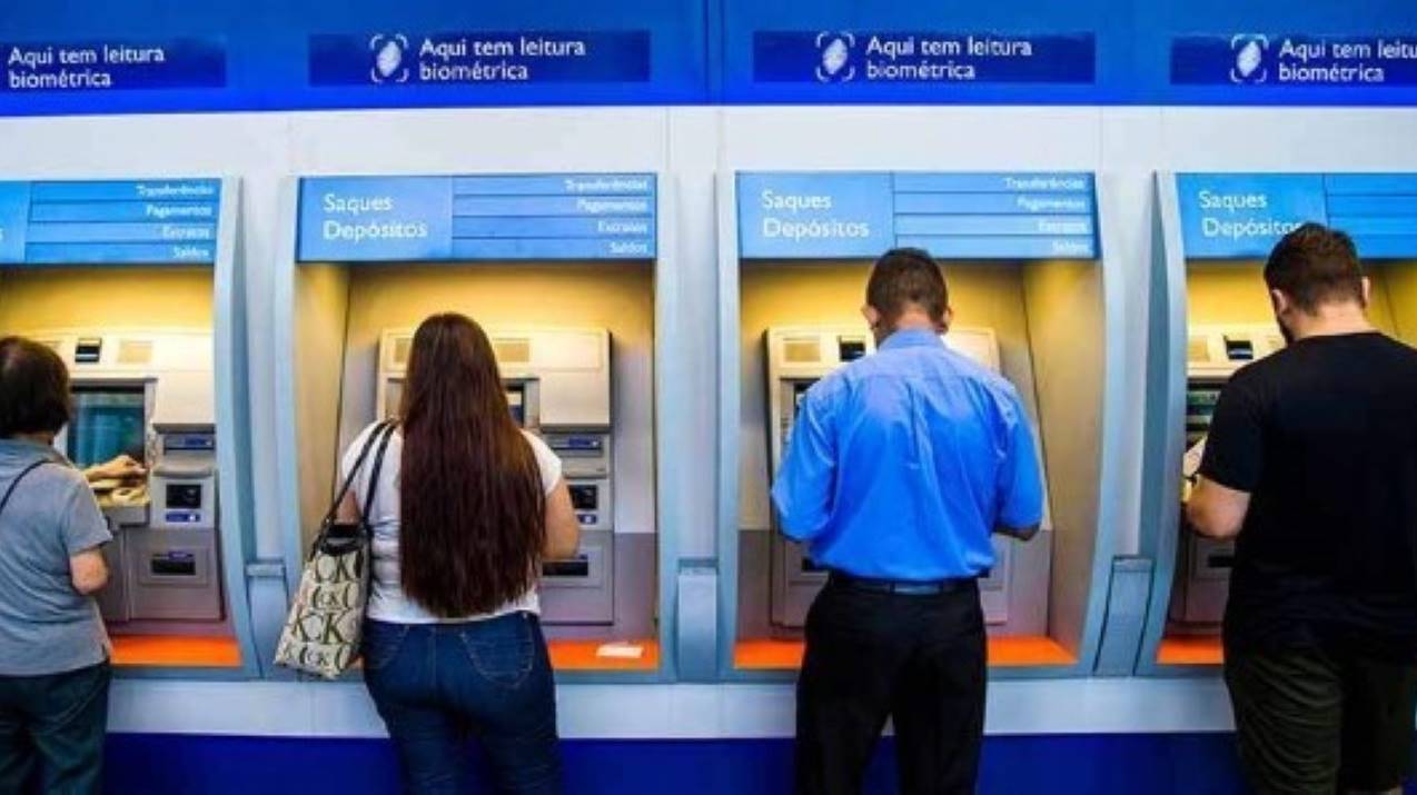 Caixa libera pagamentos do Bolsa Família de junho; benefícios chegam R$ 372