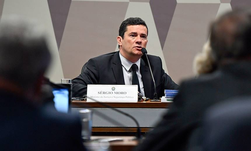 Moro reforça acusações contra Bolsonaro apresentando provas