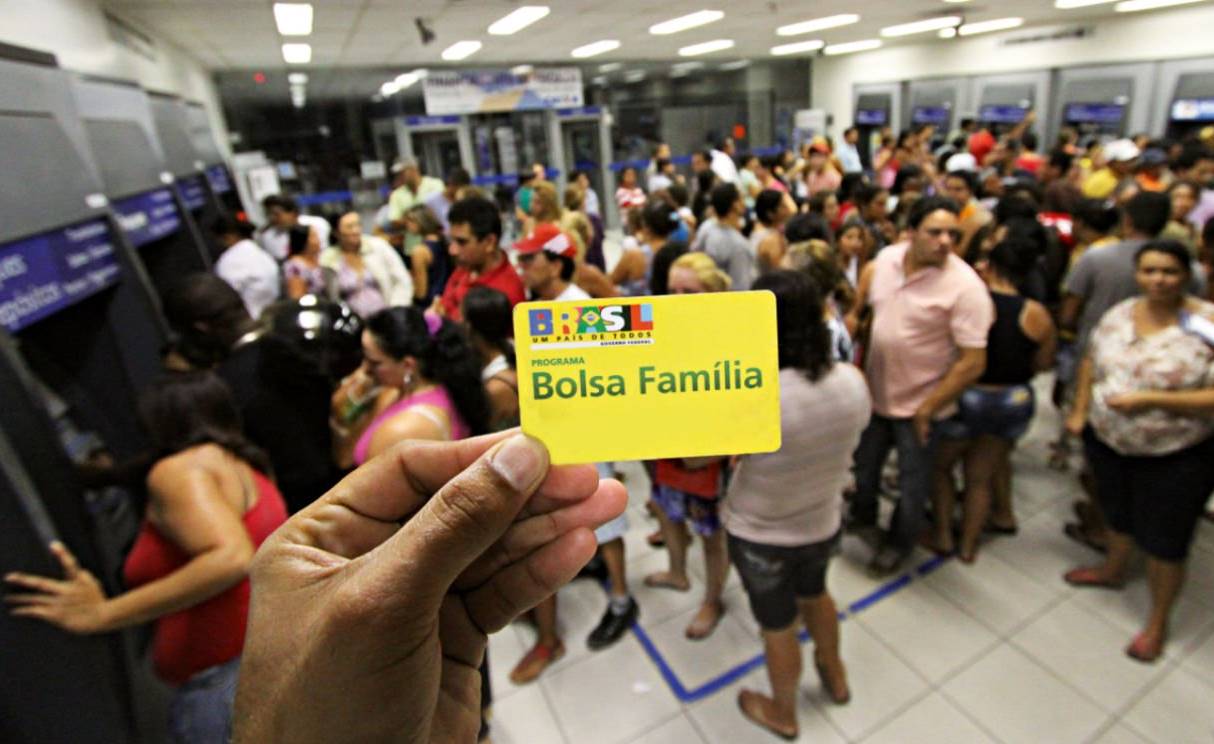 Novo saque do Bolsa Família pode ser feito a partir de sexta; valores variam de R$ 41 a 372,00