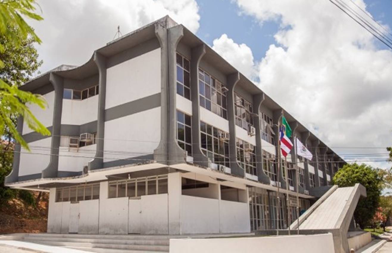 O concurso para o quadro efetivo da Prefeitura Municipal de Simões Filho