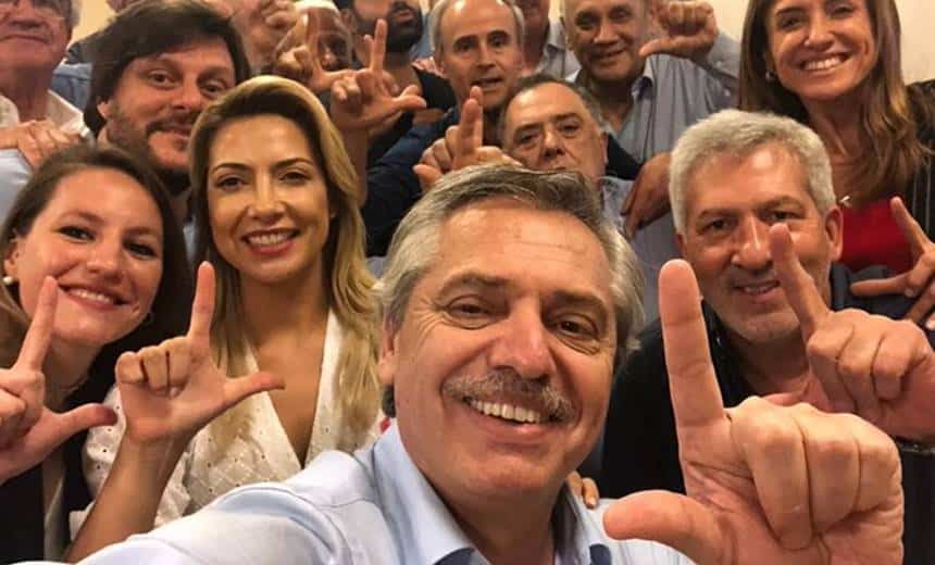 Novo presidente da Argentina pede "Lula livre"; Bolsonaro lamenta eleição