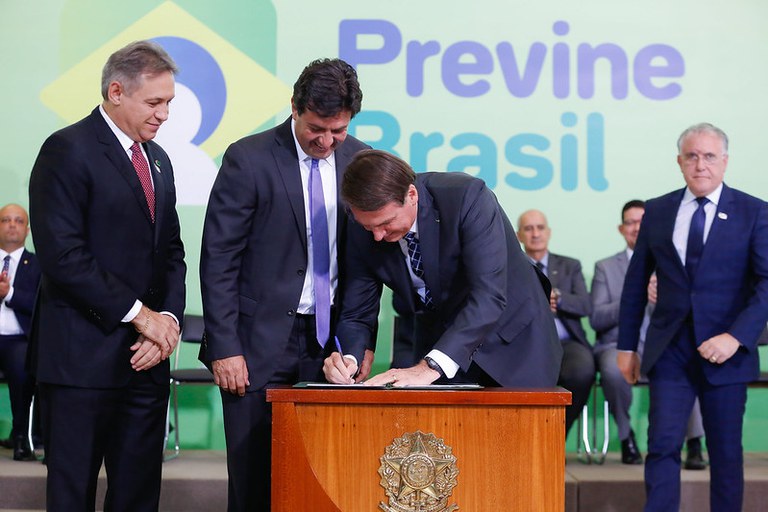 Brasil vai incluir 50 milhões de brasileiros em novo programa do SUS