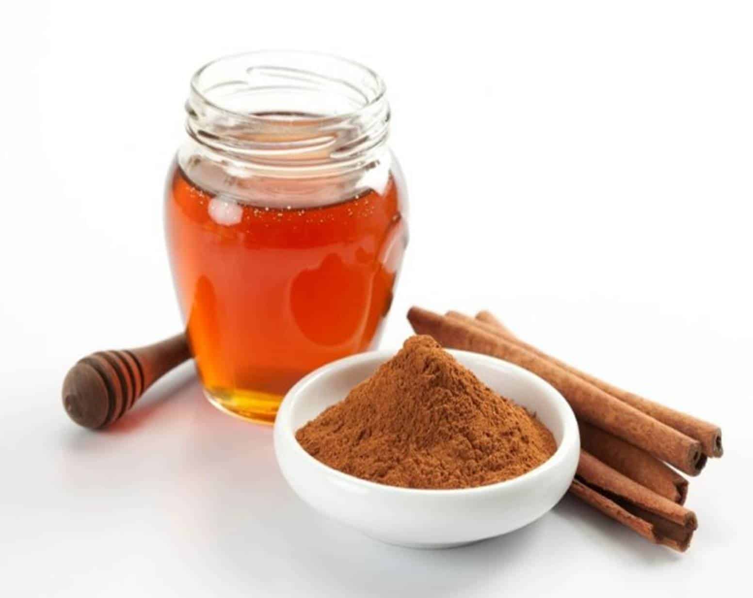 Chá de canela e mel emagrece mesmo; veja 10 benefícios impressionantes