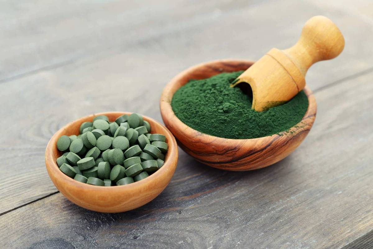 Spirulina aumenta a saciedade e ajuda a emagrecer - veja como tomar