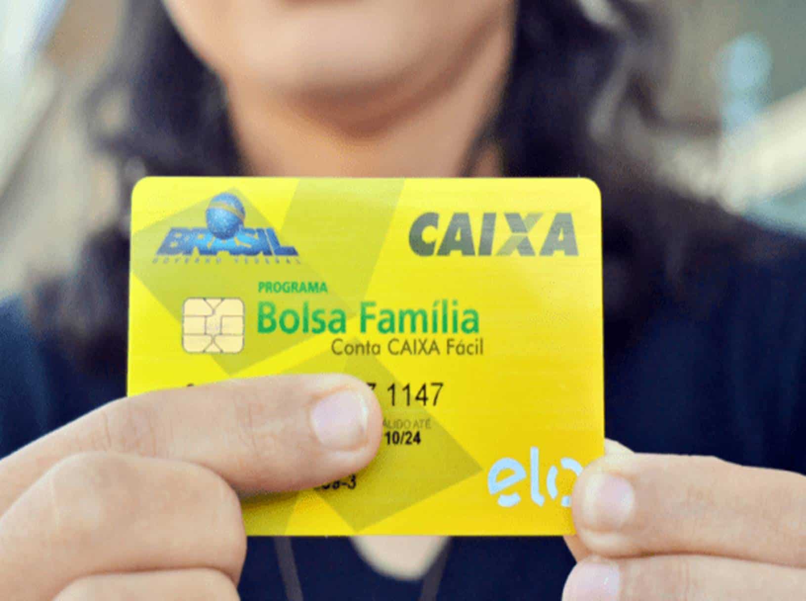 Governo cancela mais de 1 milhão de benefícios do Bolsa Família
