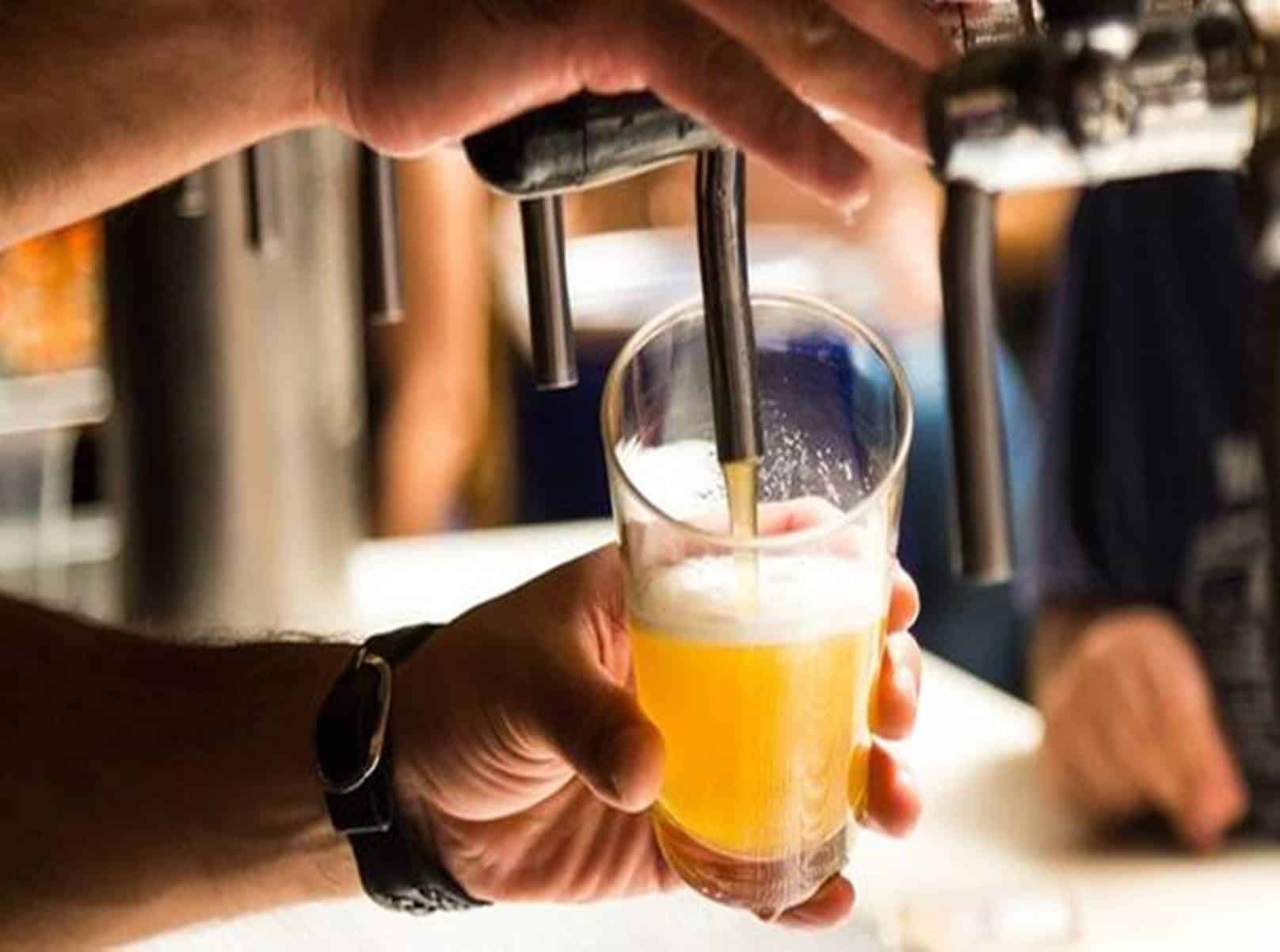 Governo confirma que 11 lotes de cerveja estão contaminados