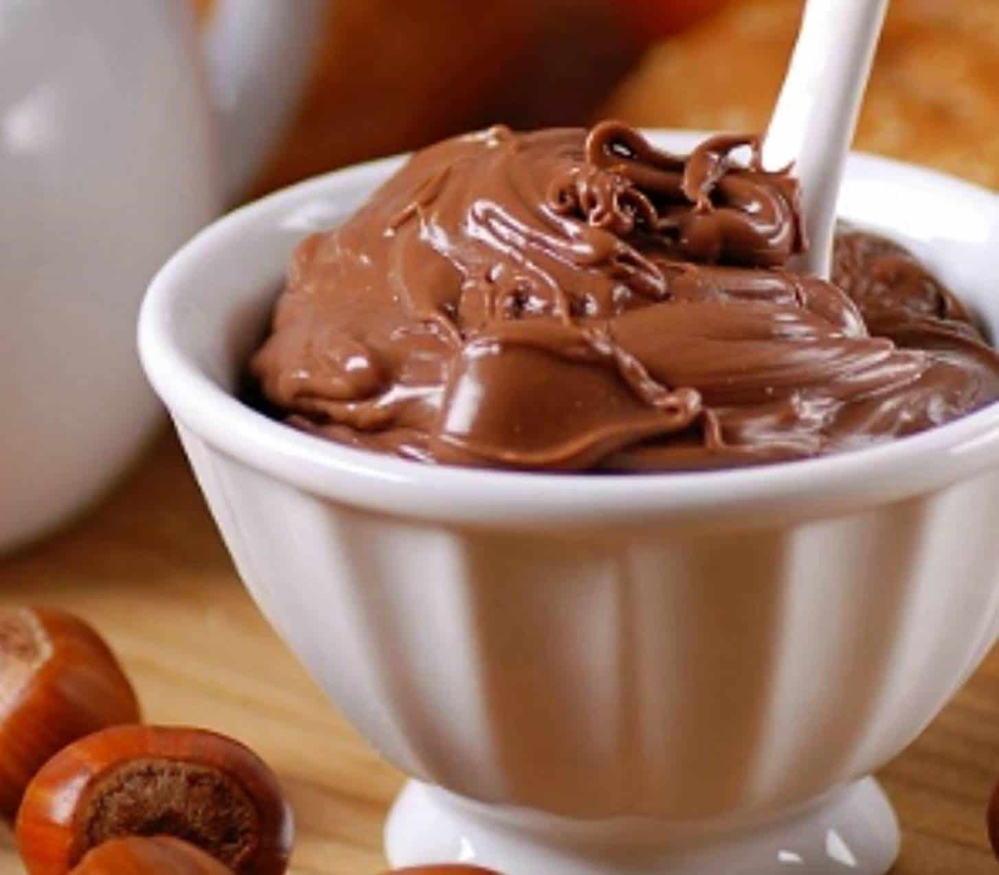 Nutricionista das famosas revela receita de Nutella Fit para comer sem culpa