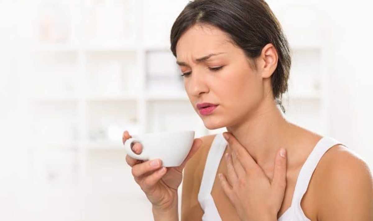 Aprenda cinco remédios naturais para alívio rápido da dor de garganta