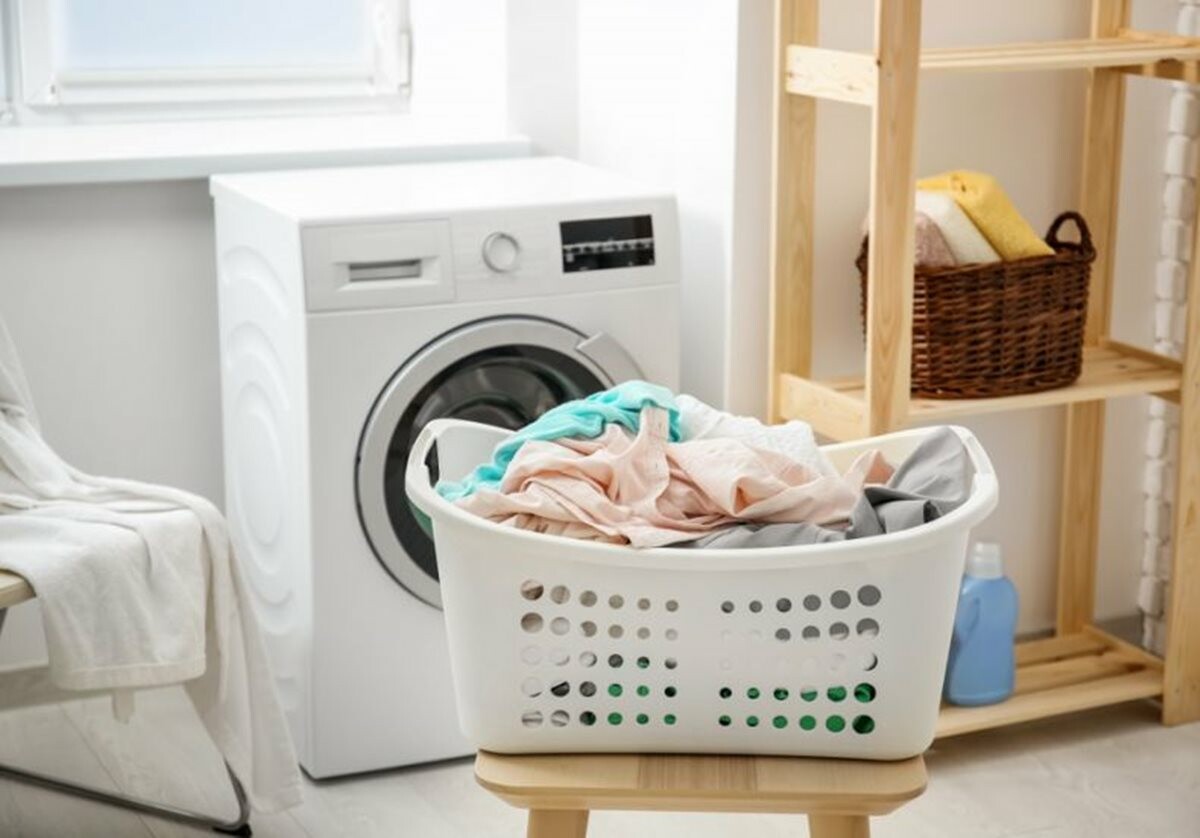5 dicas que vão facilitar sua vida na hora de lavar roupas.