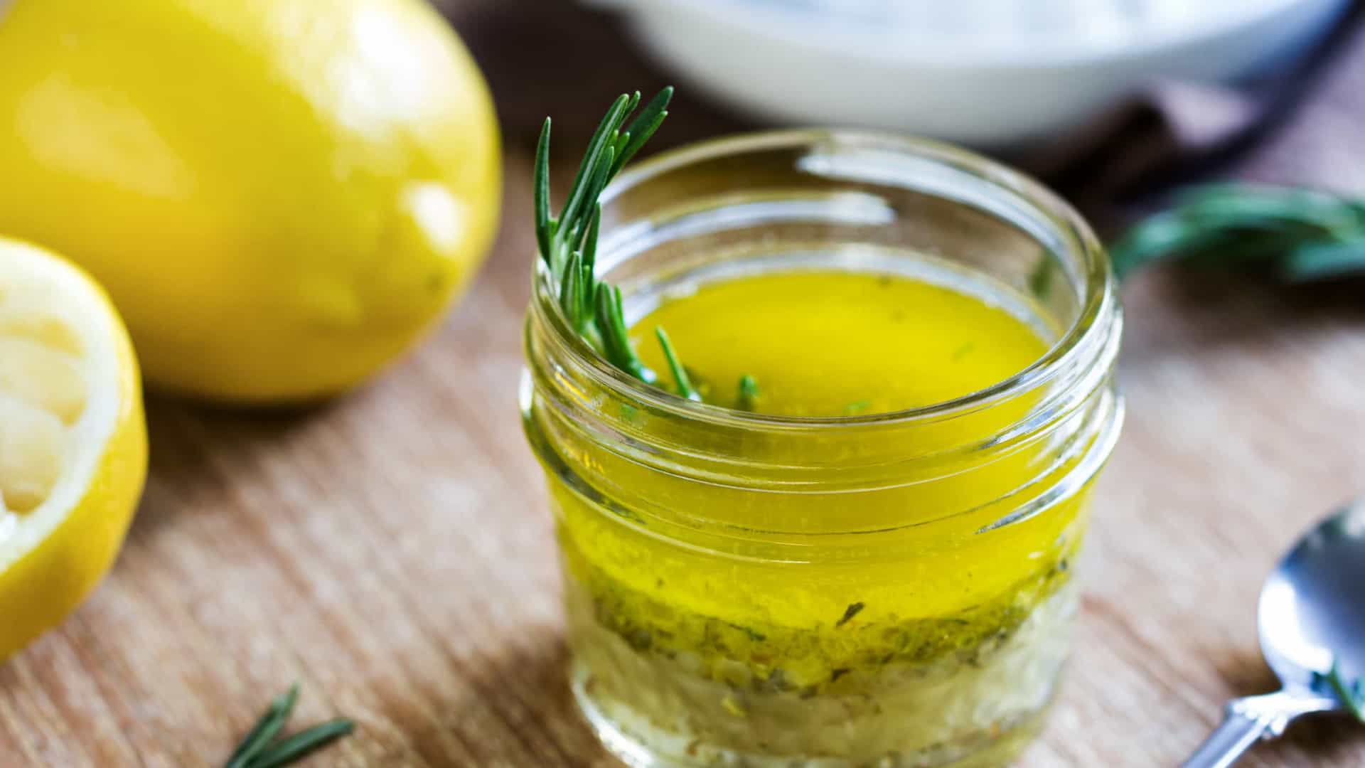  Aprenda receita com limão e azeite para desintoxicar o corpo