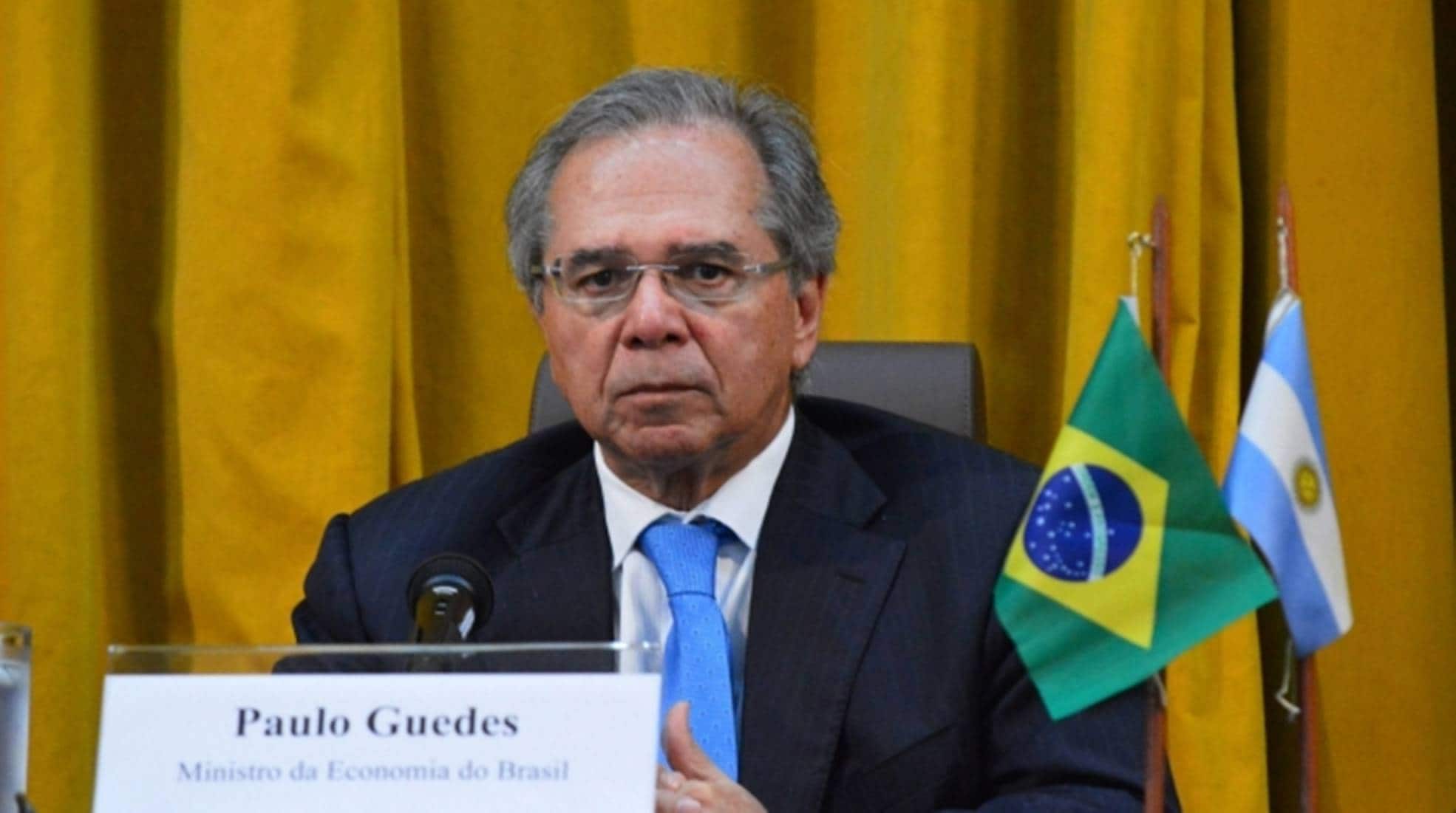 Ministro da economia dia que Renda Brasil terá valor maior que Bolsa Família