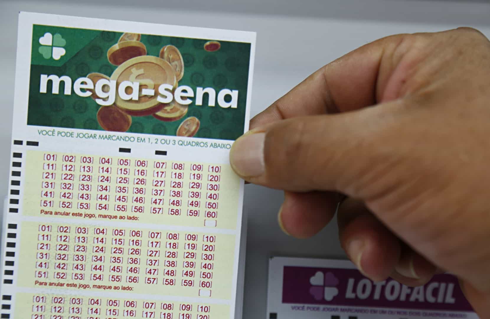 Mega-Sena sorteia nesta quarta o prêmio estimado em R$ 16 milhões