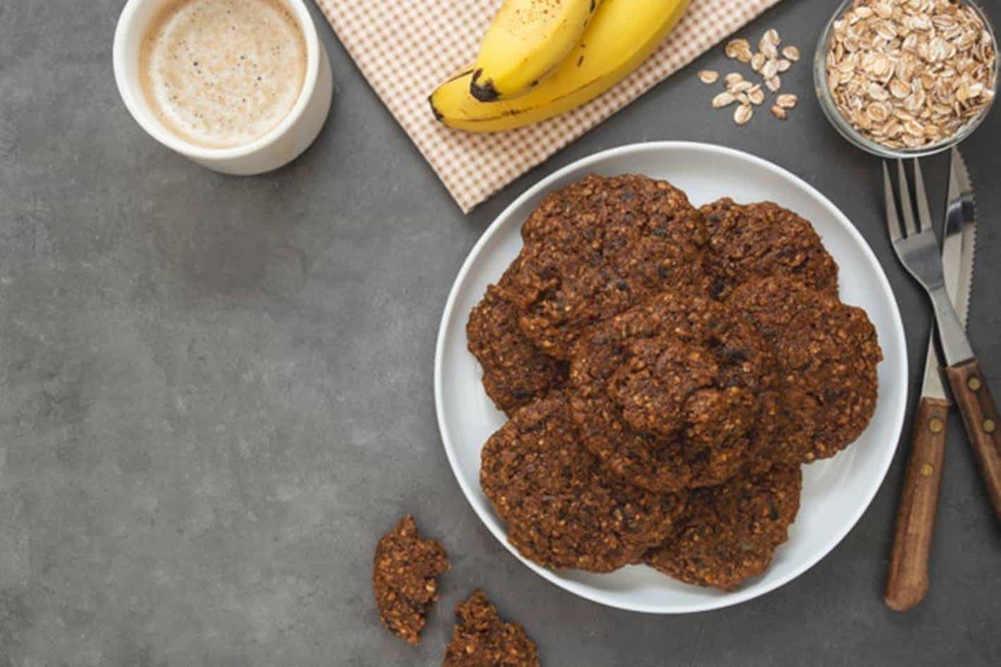 Faça os biscoitos de banana sem farinha mais fáceis do mundo
