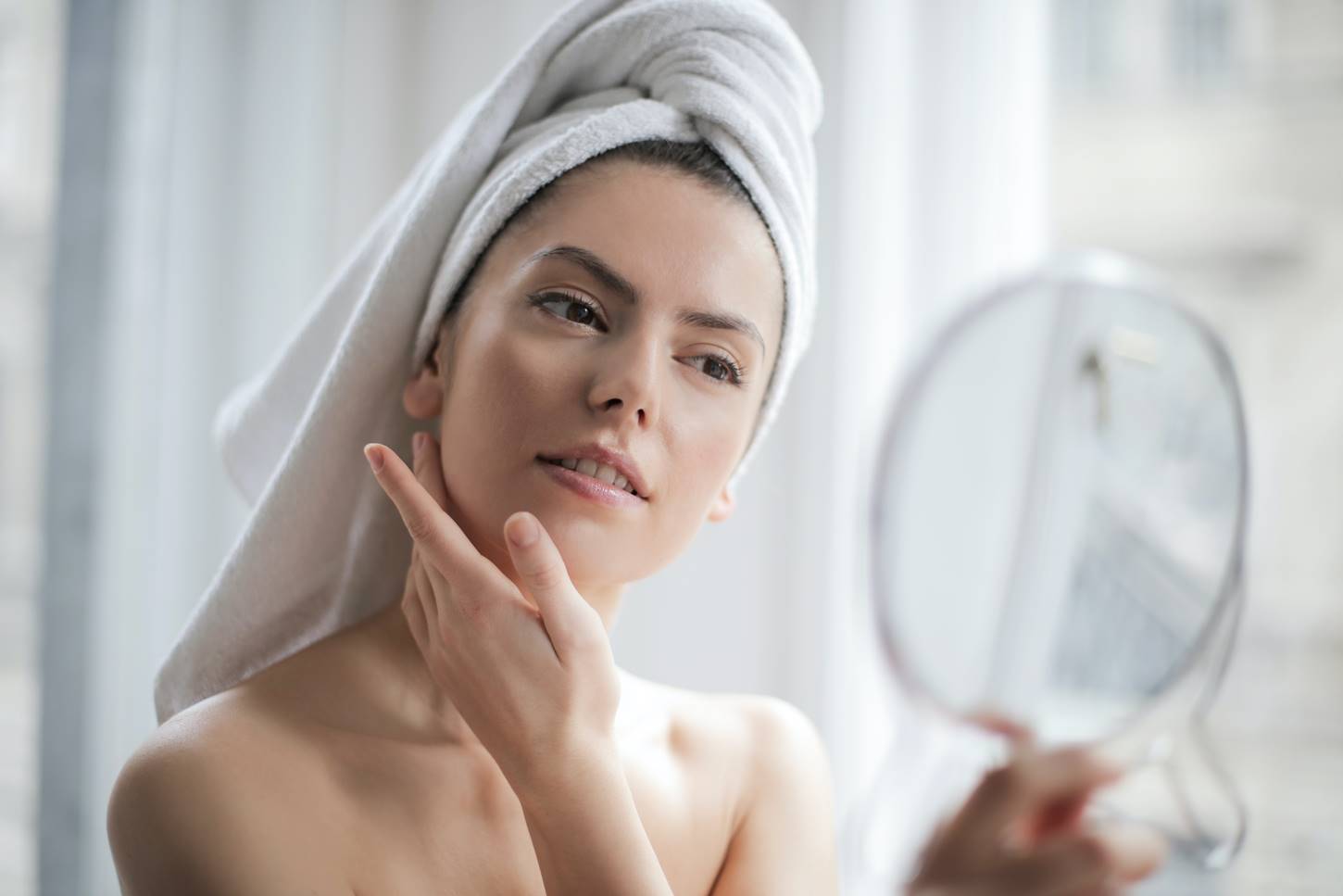 4 receitas simples de máscara natural para pele seca