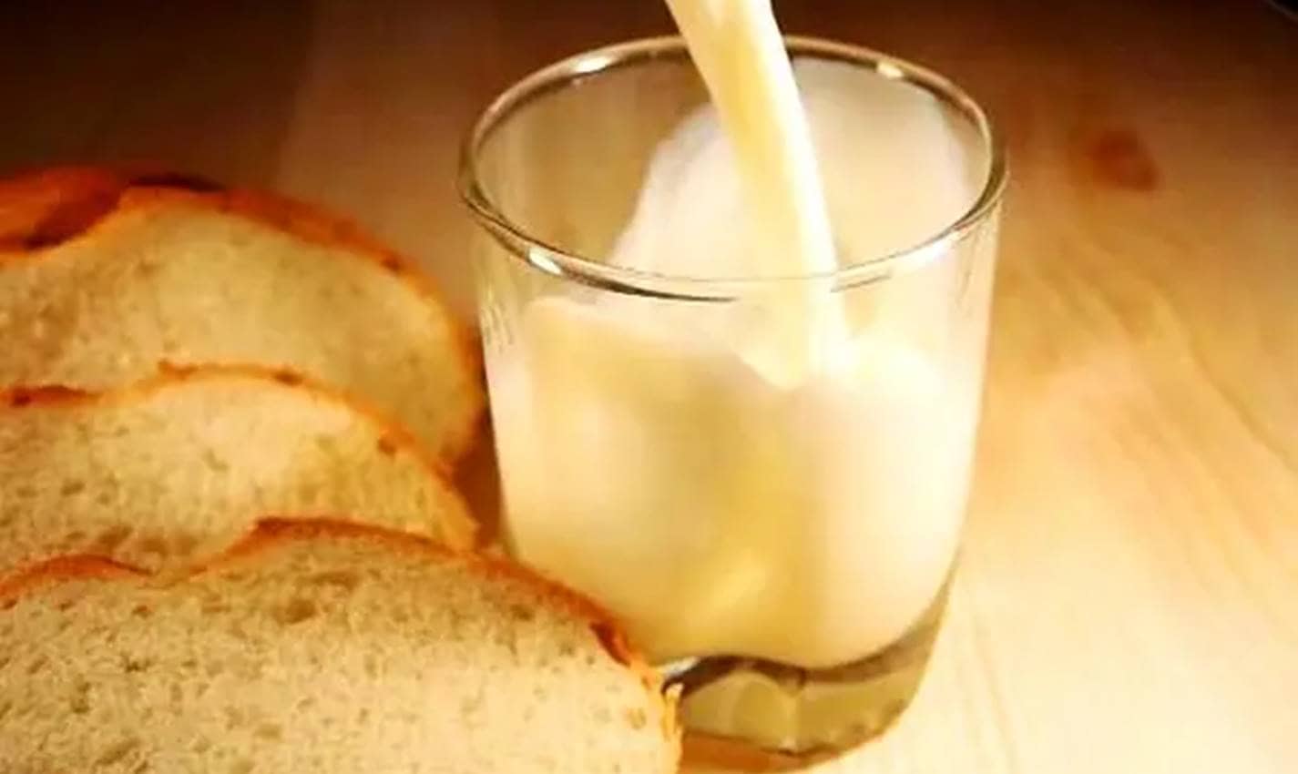 Pão de leite caseiro para cafés da manhã mais nutritivos e saborosos