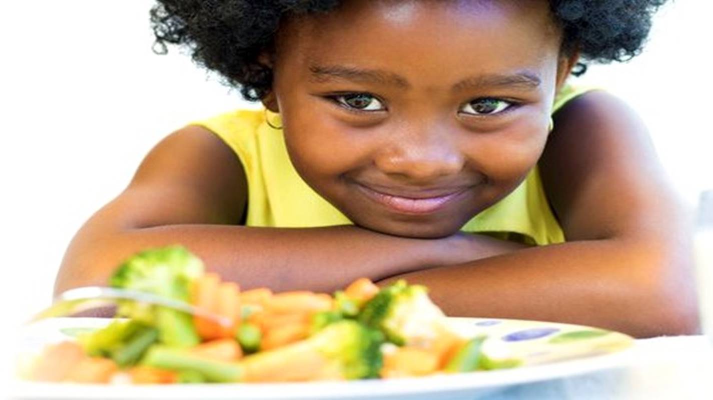 Dicas de como ajudar as crianças a consumirem mais frutas e vegetais