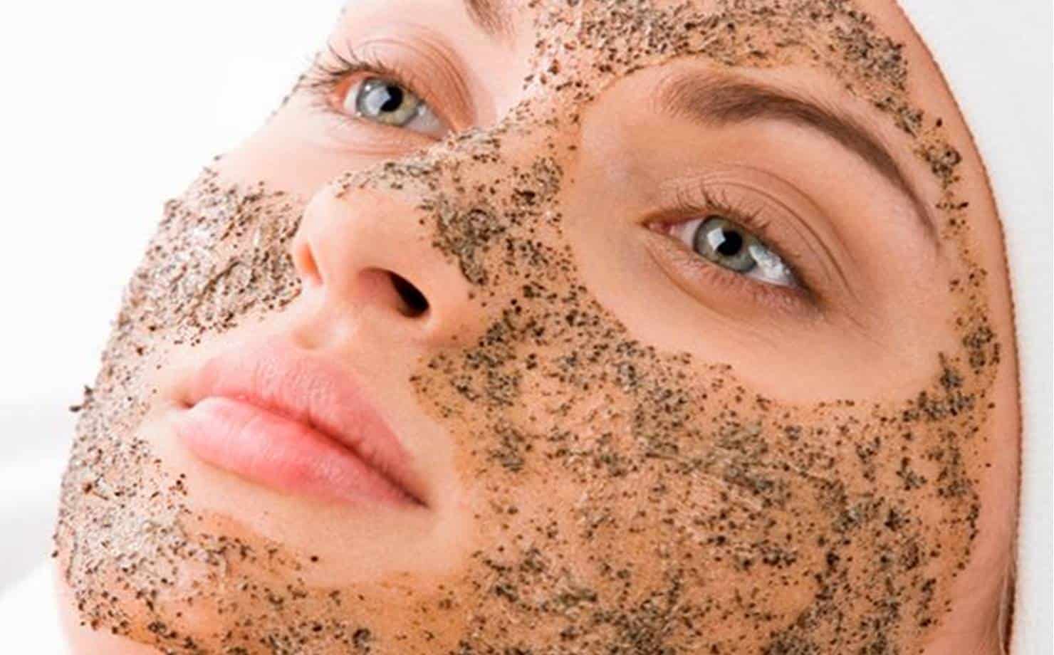 Rejuvenesça a pele com esta máscara eficaz à base de chia