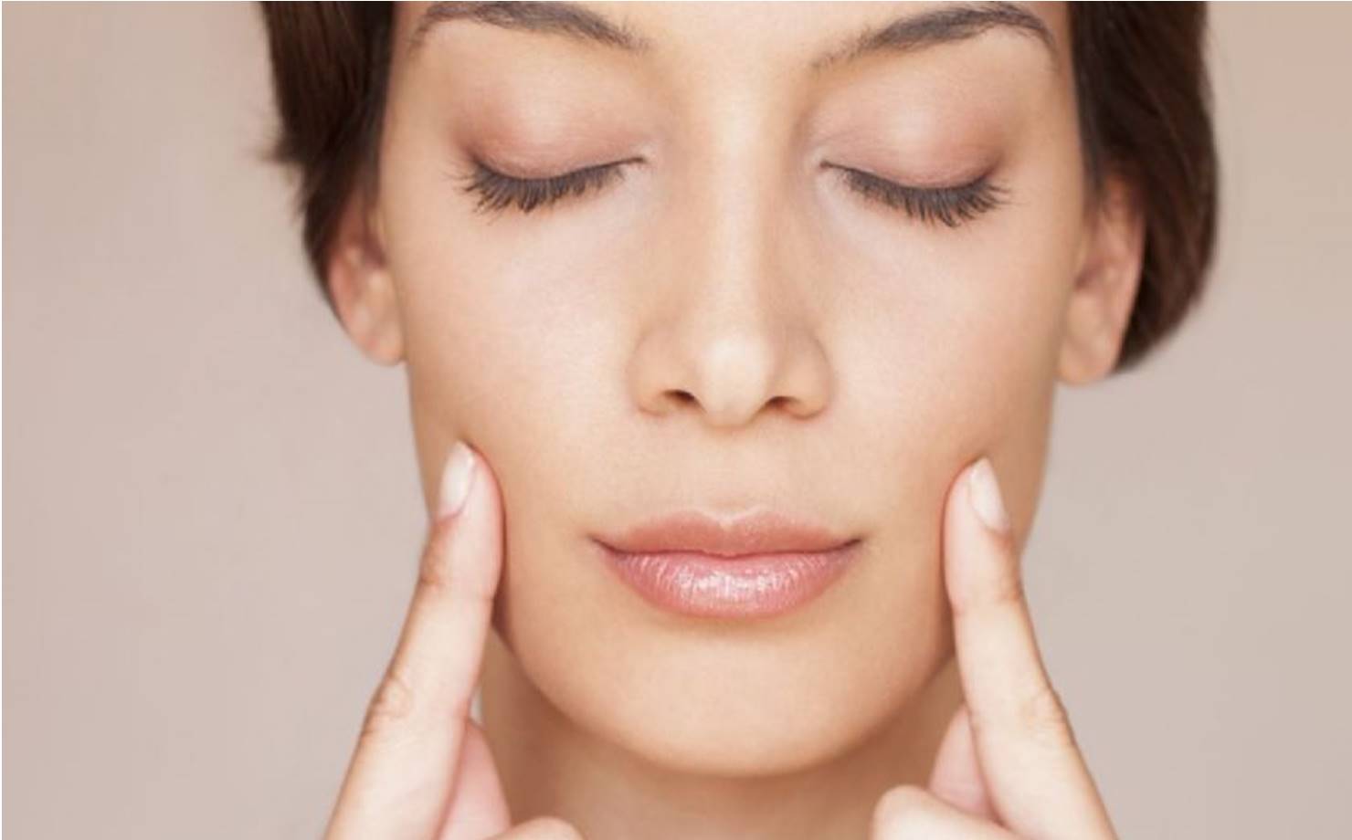 Exercícios faciais para melhorar a sua pele e reduzir as rugas