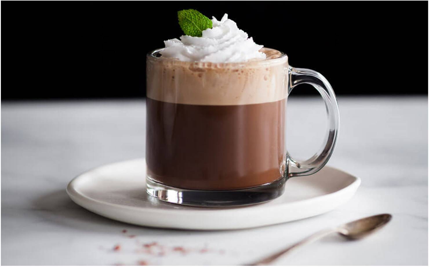 Aprenda a preparar o delicioso café mocha com chocolate