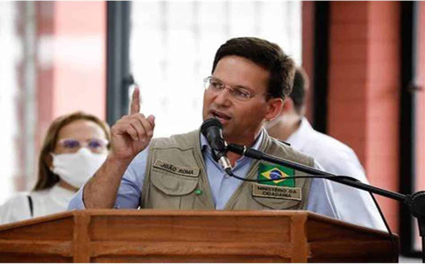 Auxílio Brasil deve beneficiar 17 milhões de brasileiros, diz Ministro