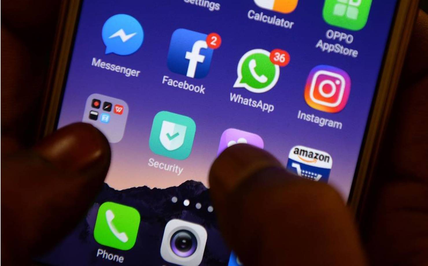 WhatsApp, Instagram e Facebook voltam a funcionar; entenda o que aconteceu