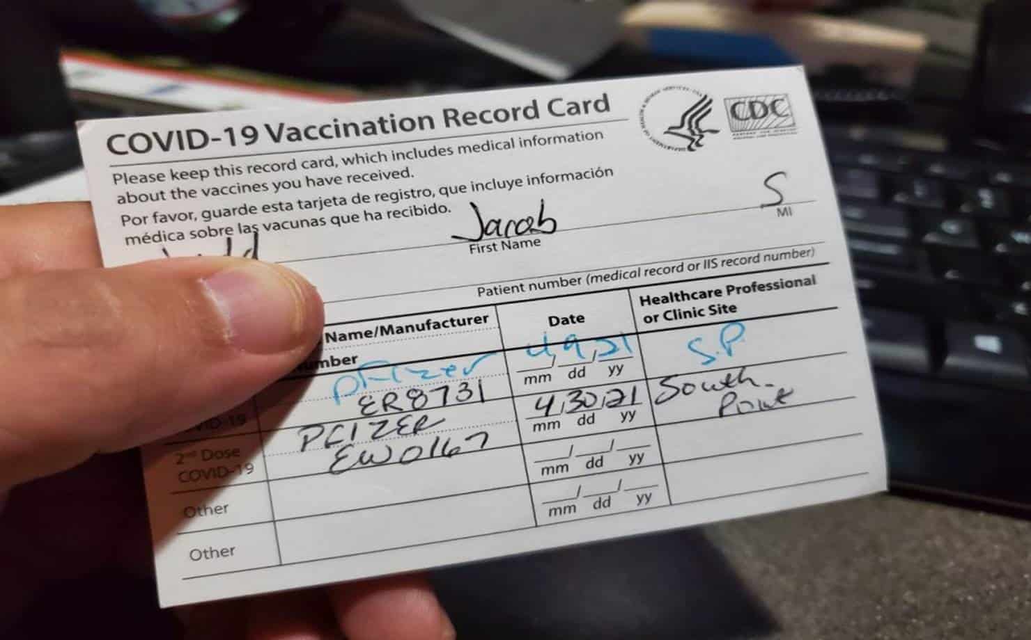 Governo da Bahia publica decreto que exige vacinação de servidores públicos