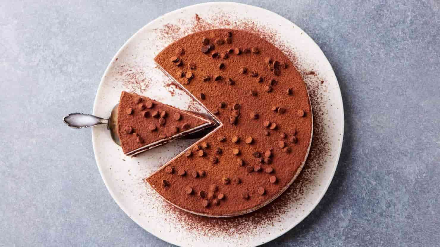 Receita fácil de bolo de mousse de chocolate que faltava na sua vida