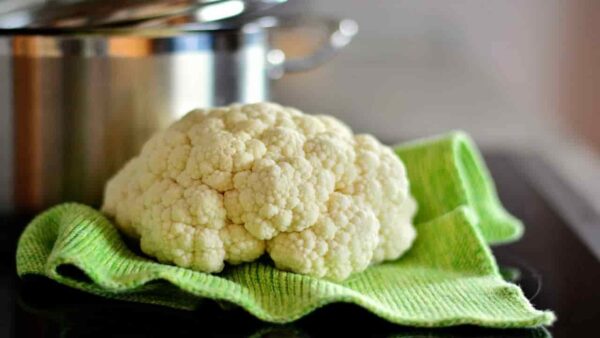 Risoto de couve-flor e cogumelos, receita caseira para o jantar 