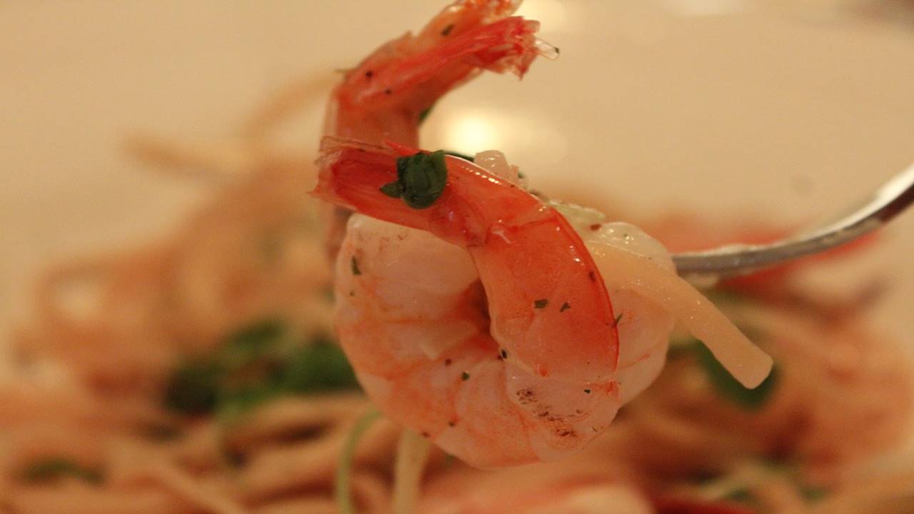Receita da semana: saboreie uma massa com camarão